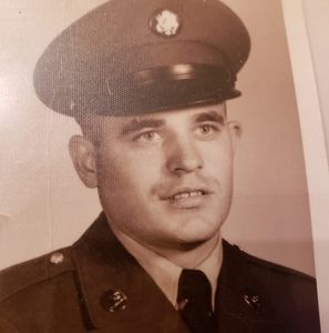 Meet your Posher, Dina